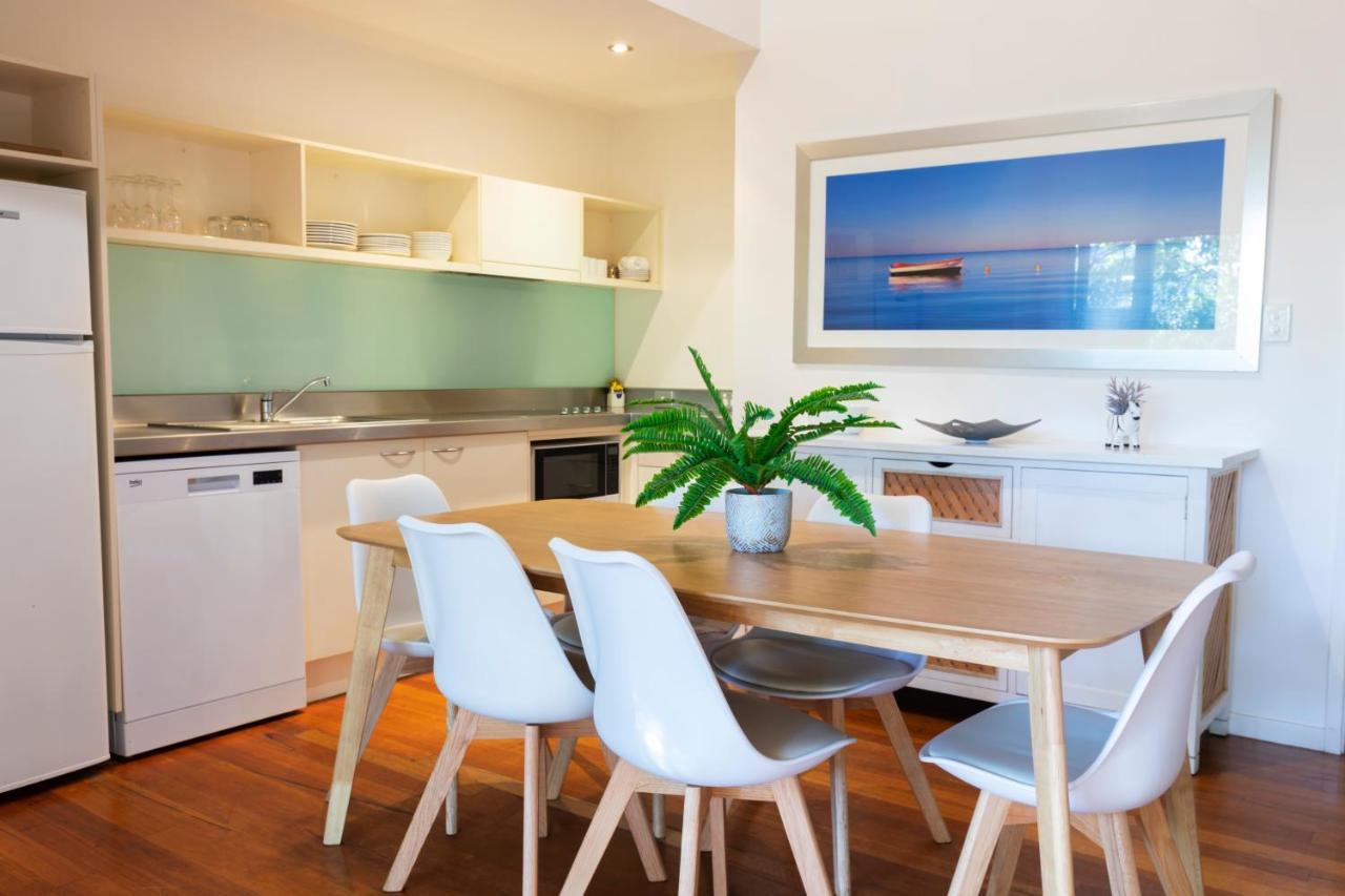 בלויס ביץ' Mobys Beachside Retreat מראה חיצוני תמונה
