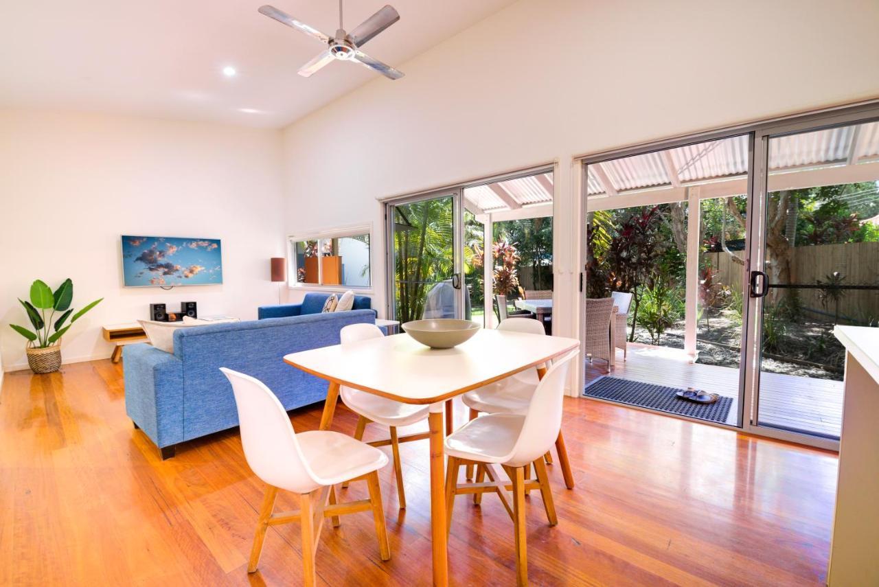 בלויס ביץ' Mobys Beachside Retreat מראה חיצוני תמונה