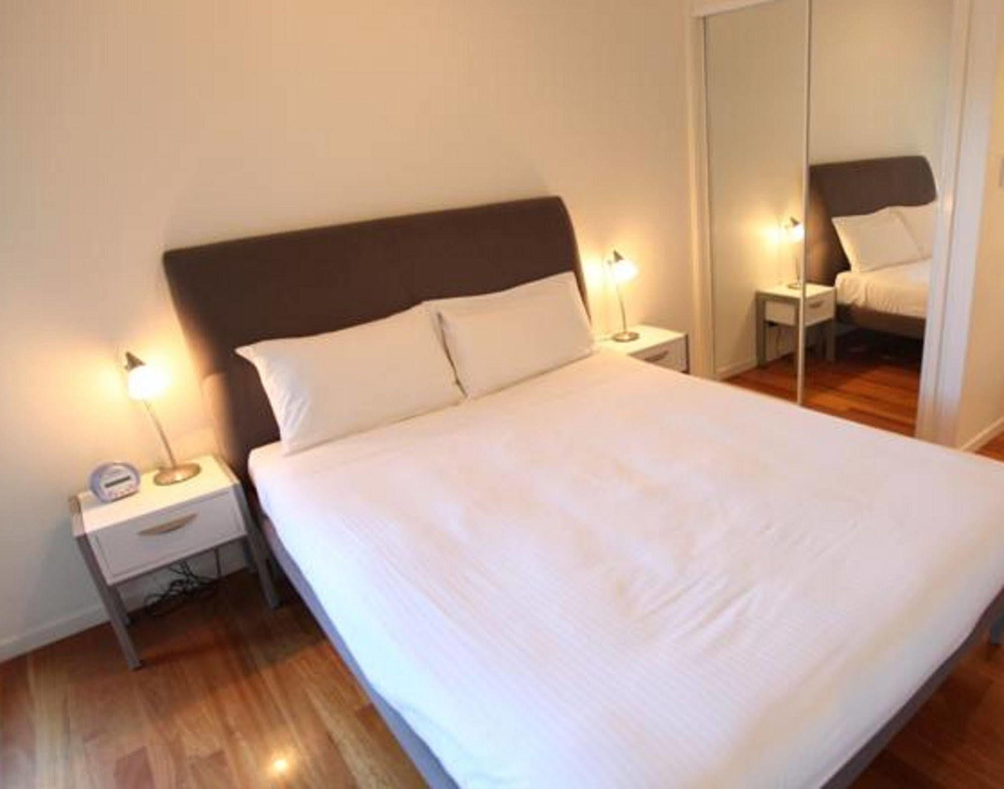 בלויס ביץ' Mobys Beachside Retreat מראה חיצוני תמונה