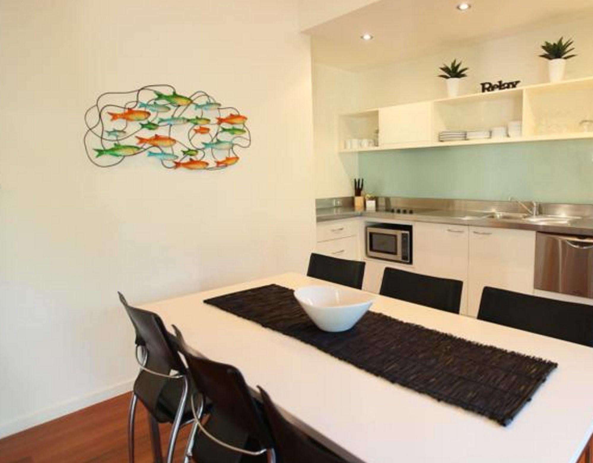 בלויס ביץ' Mobys Beachside Retreat מראה חיצוני תמונה
